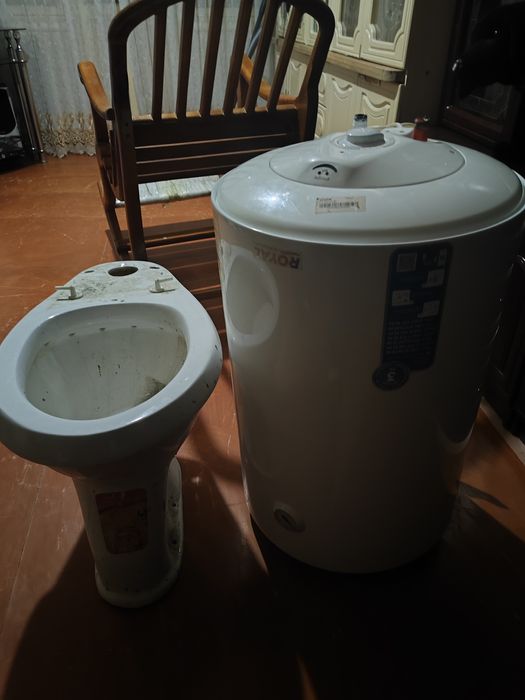 Продам Аристон 80л.