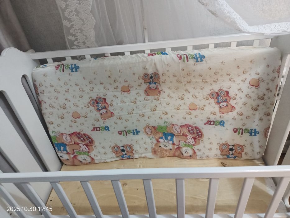 Отдам даром кроватку