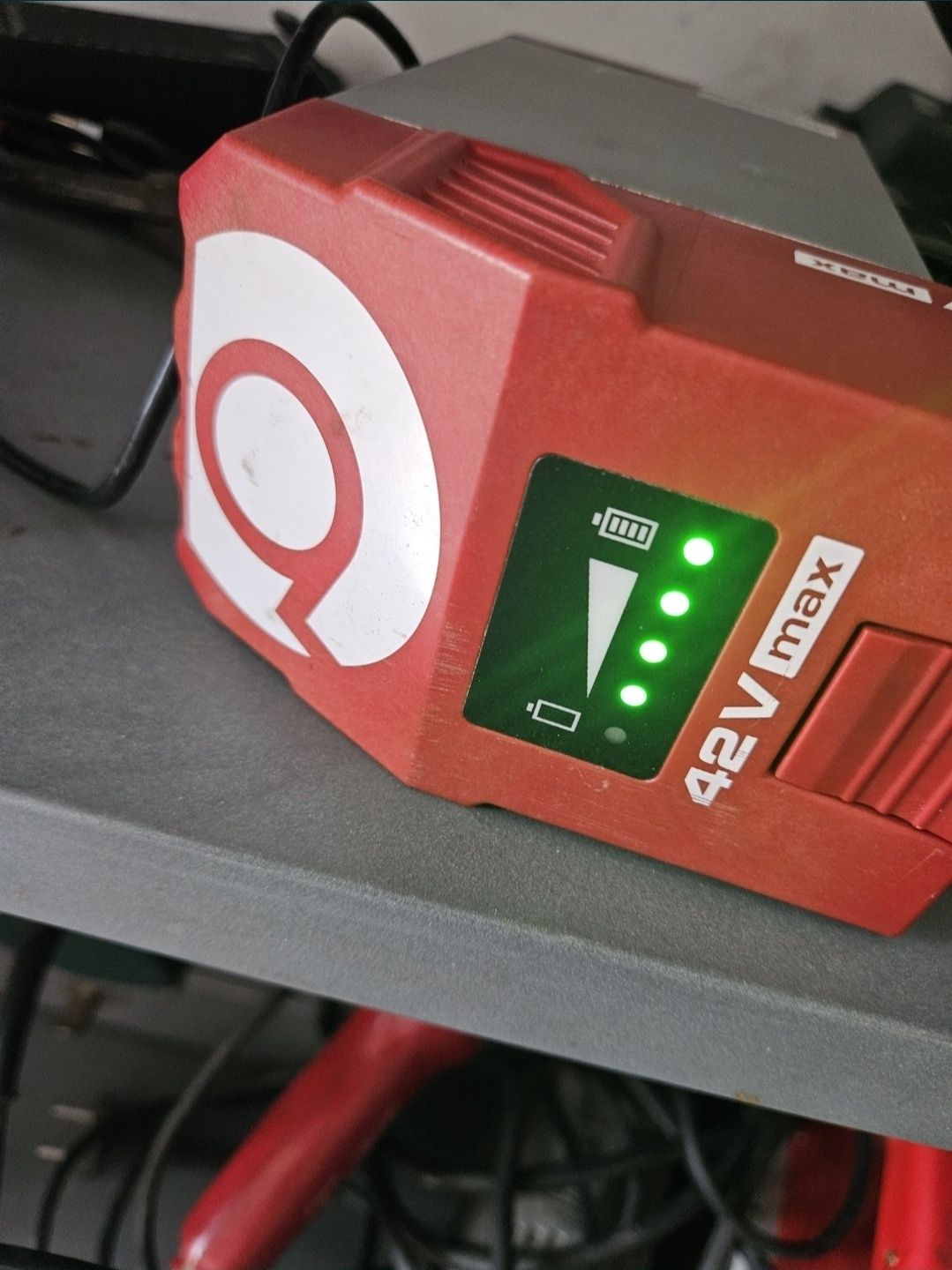 Masina de tuns iarba Flex cu acumulator 42 v