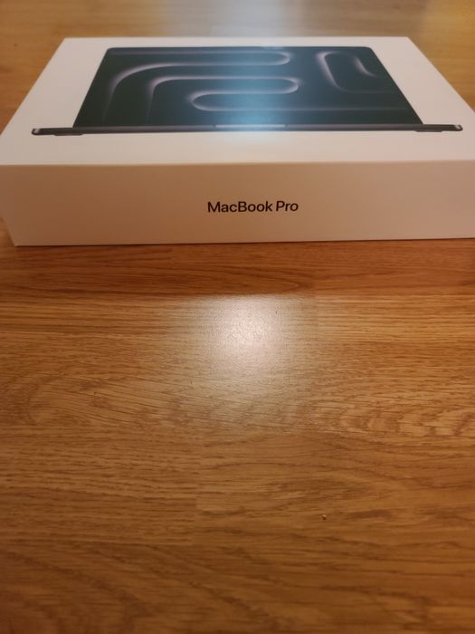 MacBook Pro M4 14-inch