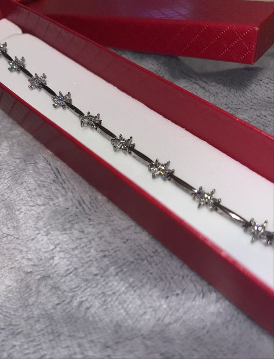 Сребърна гривна 925, с цветя