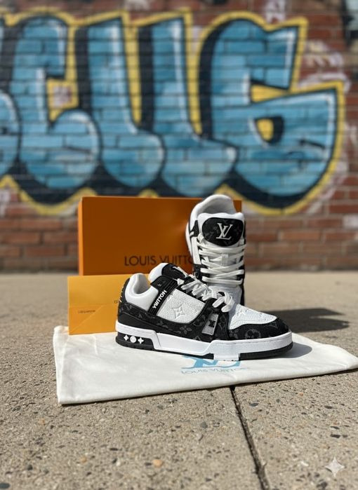 Adidasi LV Trainers Clasic Full Box