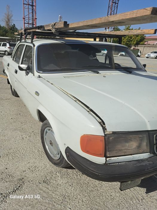 Volga Gaz 31029 srochna sotiladi