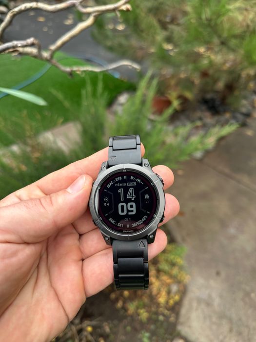 Garmin 7 Pro Sapphire solar