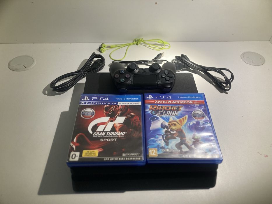 Playstation 4 с играми