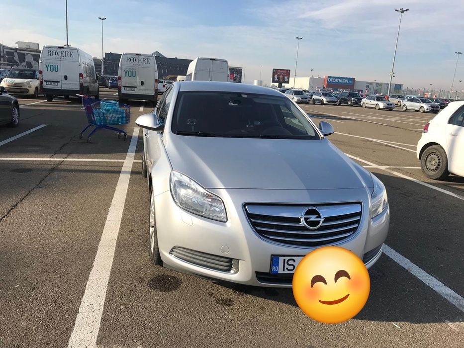 Vând Opel Insignia 2011 2.0