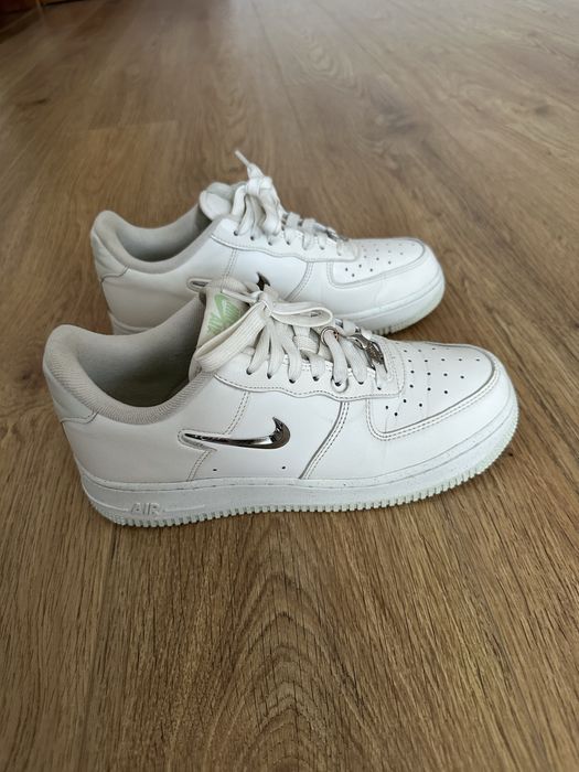 Дамски обувки Nike Air Force 1, 38,5 номер, КАТО НОВИ