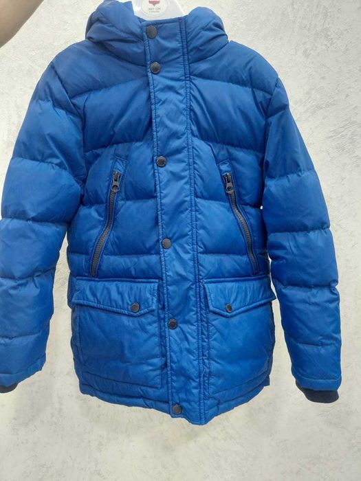 Продам детскую куртку