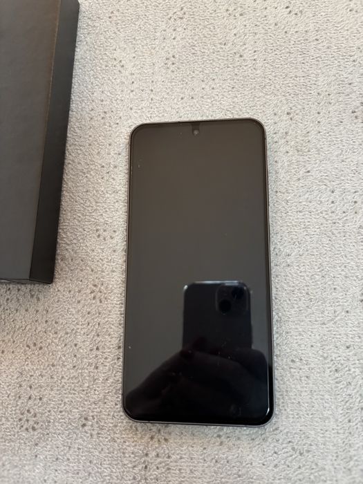 Samsung Galaxy s 24 FE 128 GB като нов