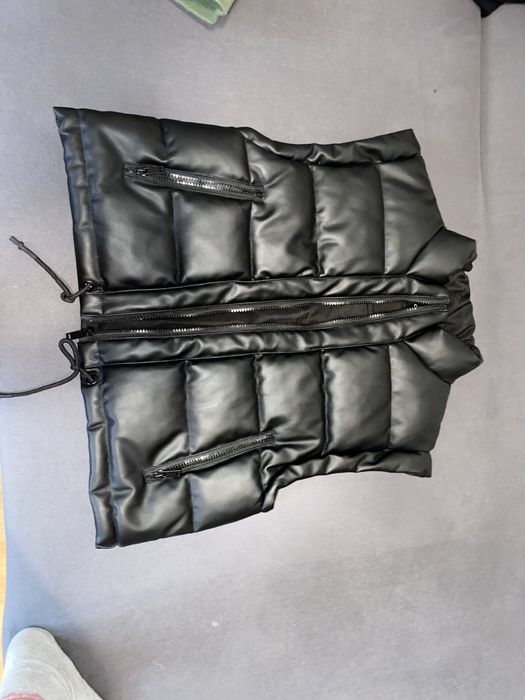 Vesta Collin s nou nout fara eticheta