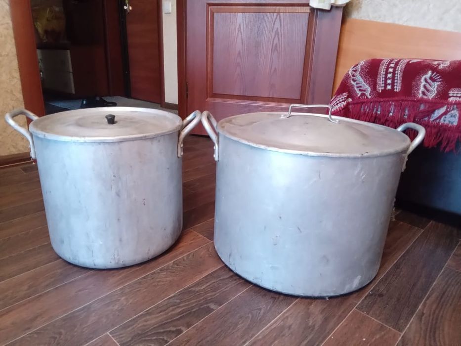 Кастрюля алюминиевая