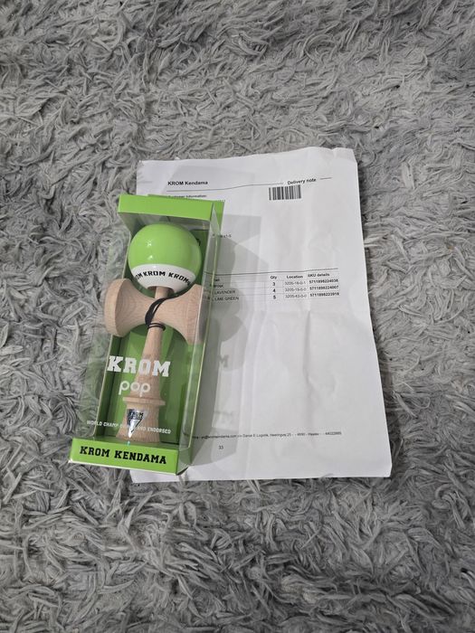 Kendama Krom Pop Sky Blue