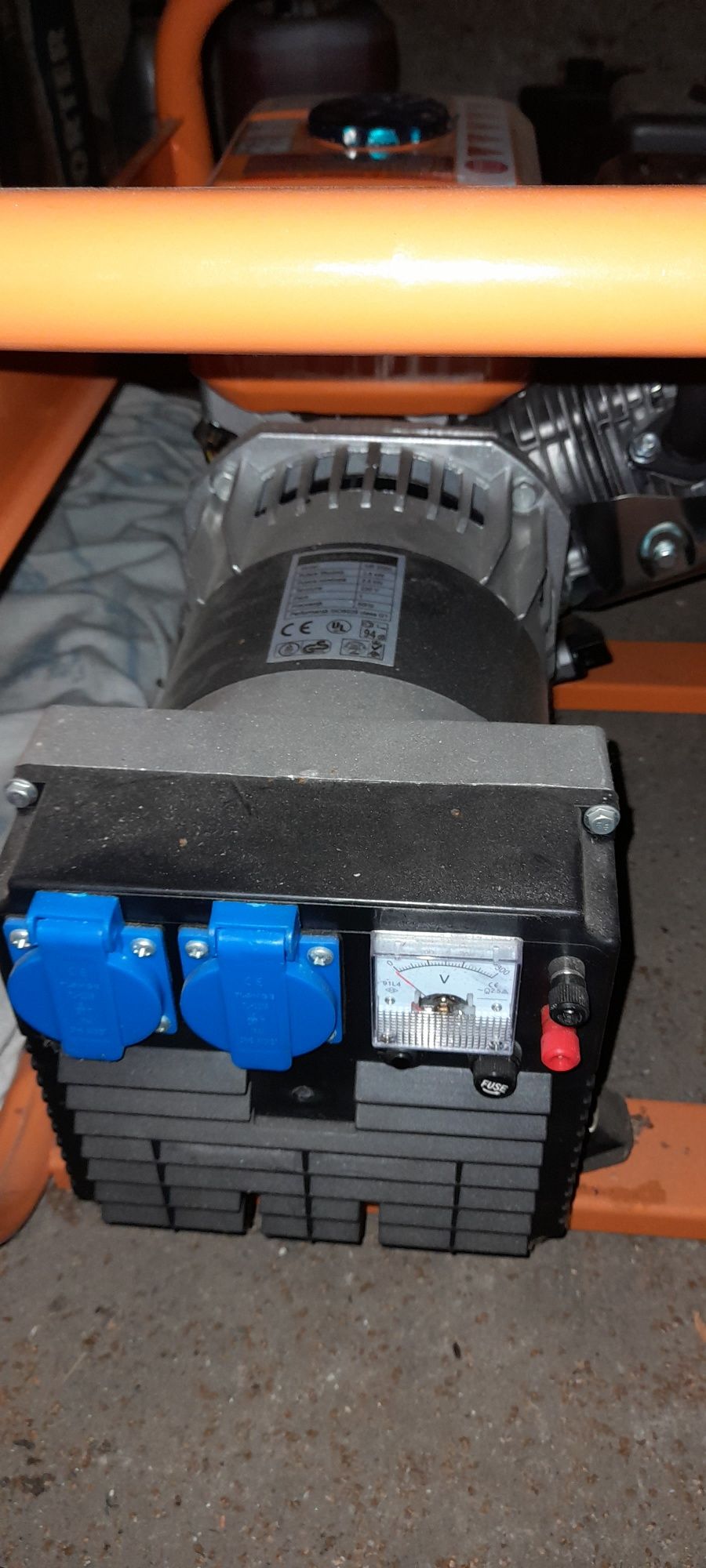 Generator de curent monofazat Ruris 2.5kw