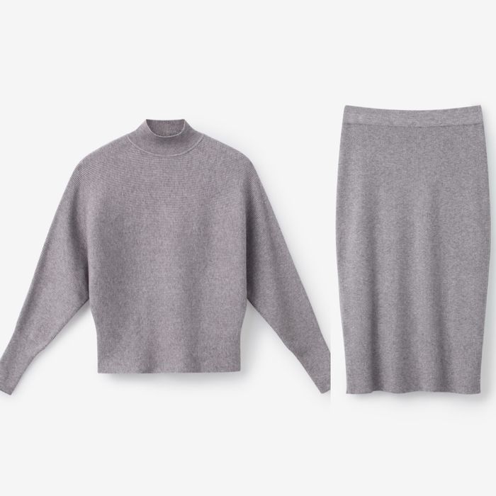 Дамски комплект пола и блуза