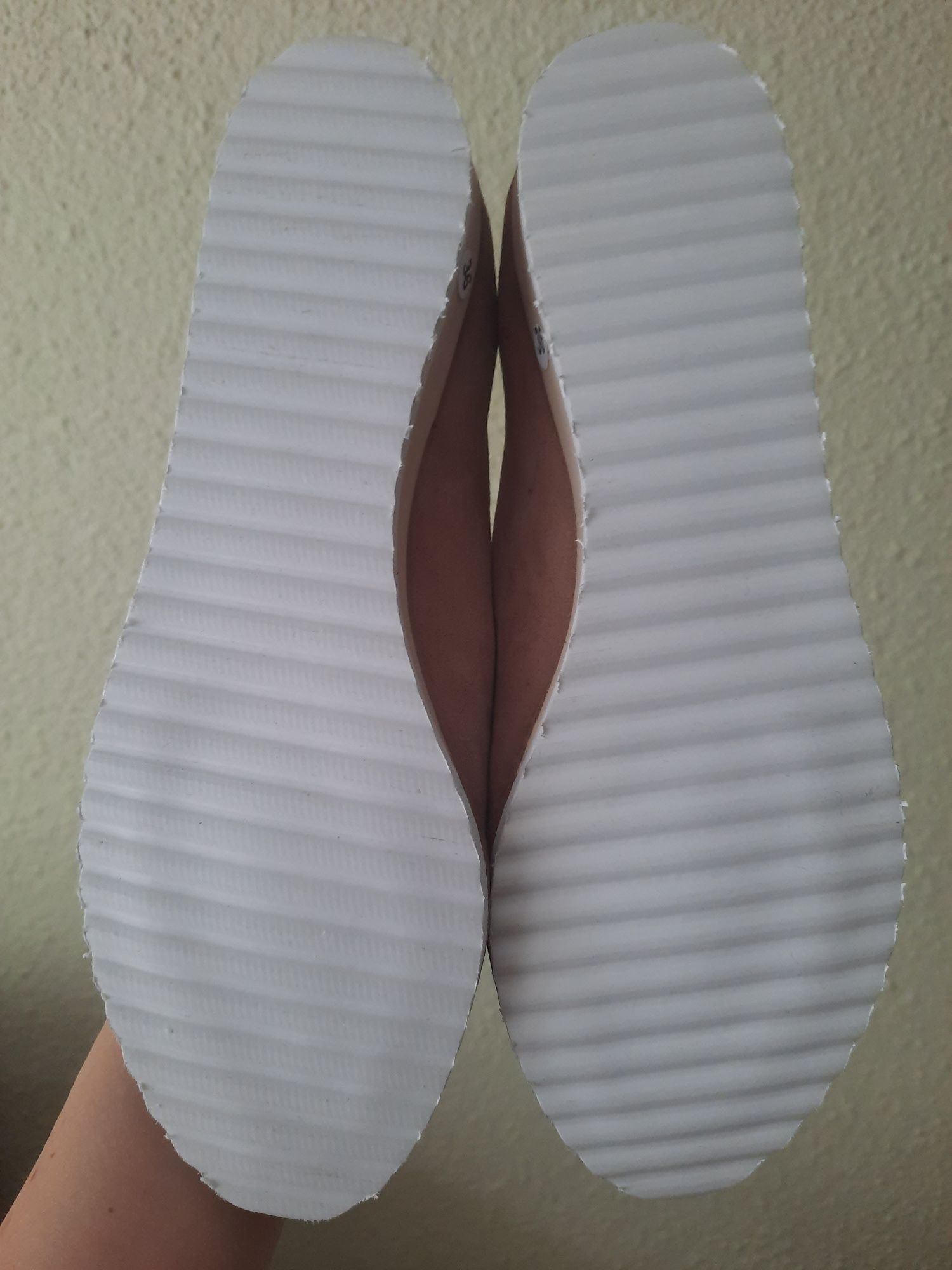 Pantofi piele naturala marimea 36 noi