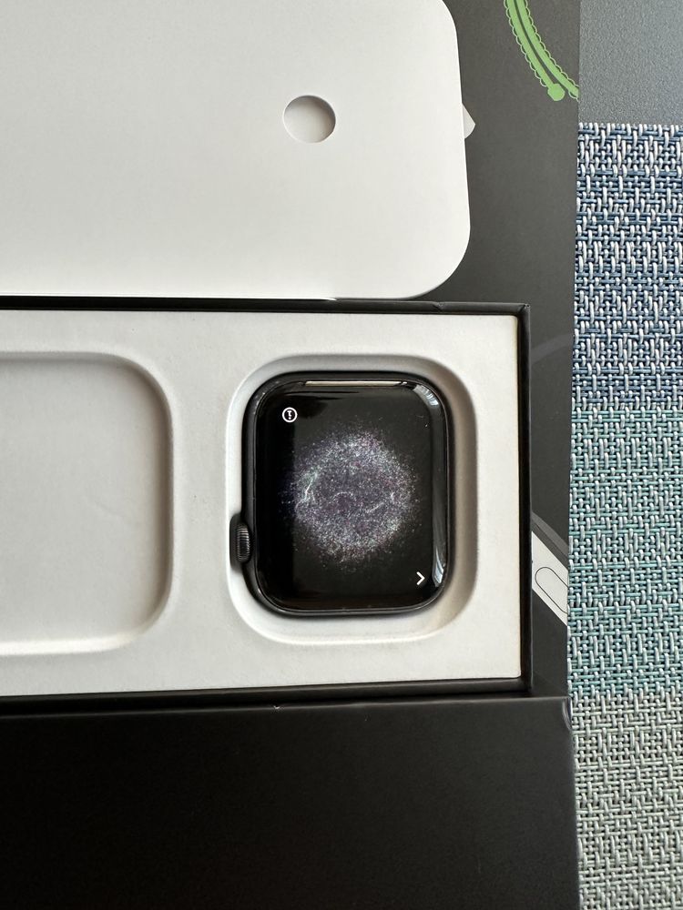 Apple Watch Nike SE II, GPS, Space Gray 44mm, Nike Sport Band