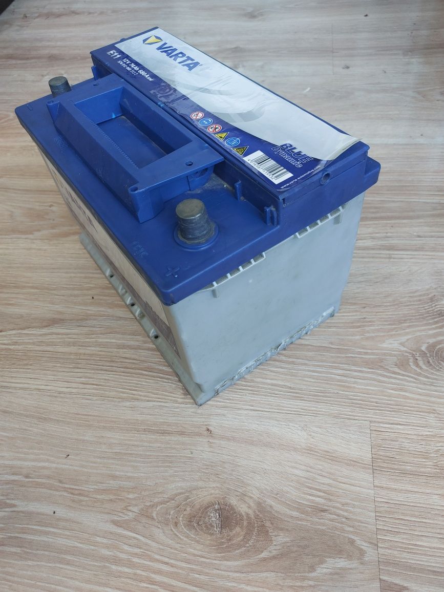 Акумулатор VARTA  BLUE Dynamic 12V 74Ah 680A