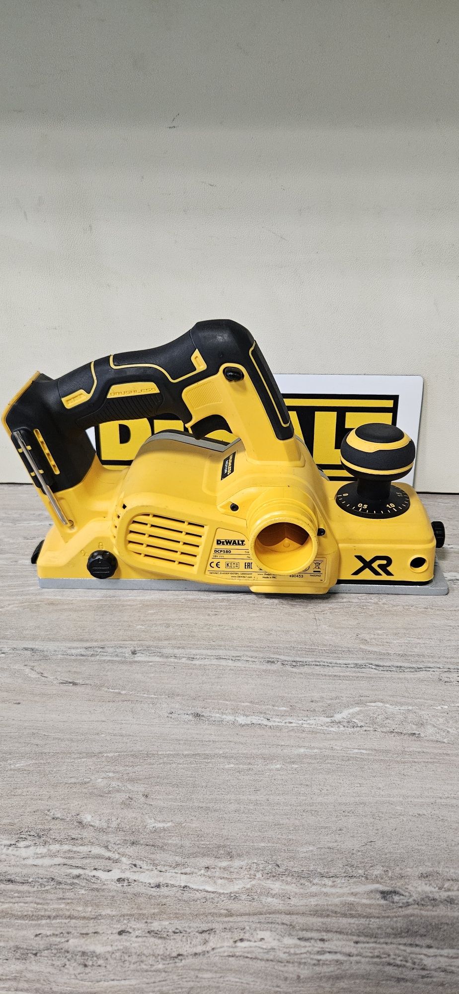 Dewalt Ренде DCP580 18V.BRUSHLESS