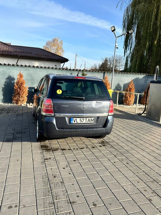 Opel zafira B 1.9 CDTI piese