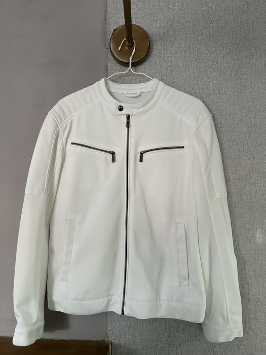 Яке Zara размер М