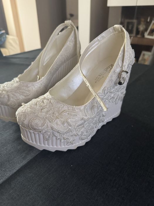 Сватбени удобни обувки