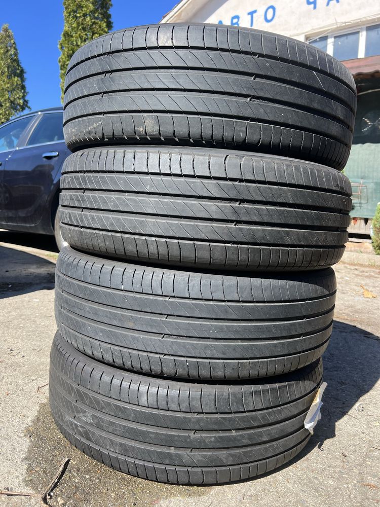 Летни гуми 205/55/19 Michelin DOT22 6.5 мм . Цената е за всичките .