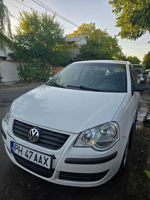 Volkswagen Polo Volkswaggen Polo 1.2 benzina , masina ideala pentru incepatori