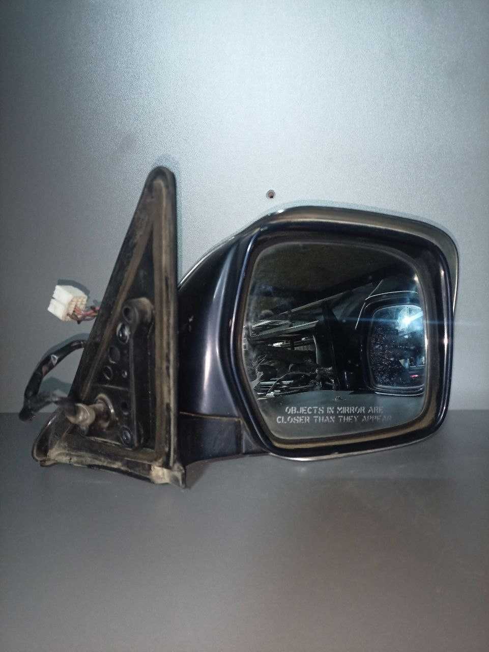 Зеркало заднего вида правый на Lexus LX 470