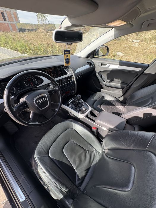 Audi A4 B8 – 2.0 TDI, 143 CP – 200