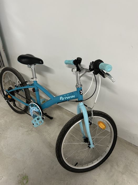 Продавам детски велосипед