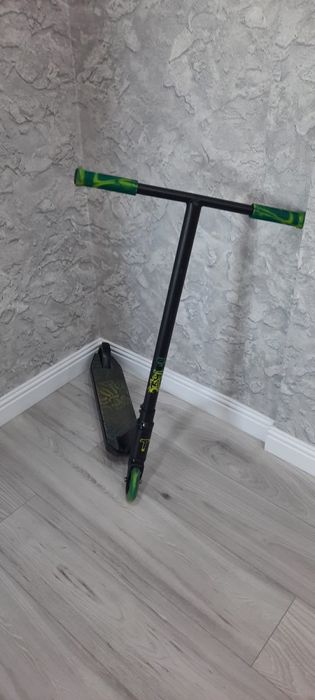 трюковой самокат TechTeam