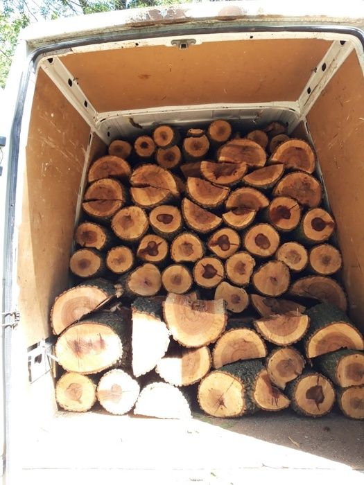 oferta lichidare de stoc lemne de foc esenta tare 350 lei m 1*1*1