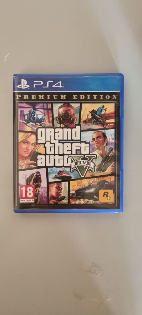 PS4 500GB(+cablu hdmi+gtaV premium edition)