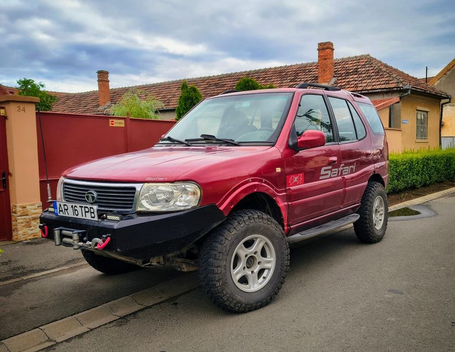 Tata Safari 4x4 Hi-Low