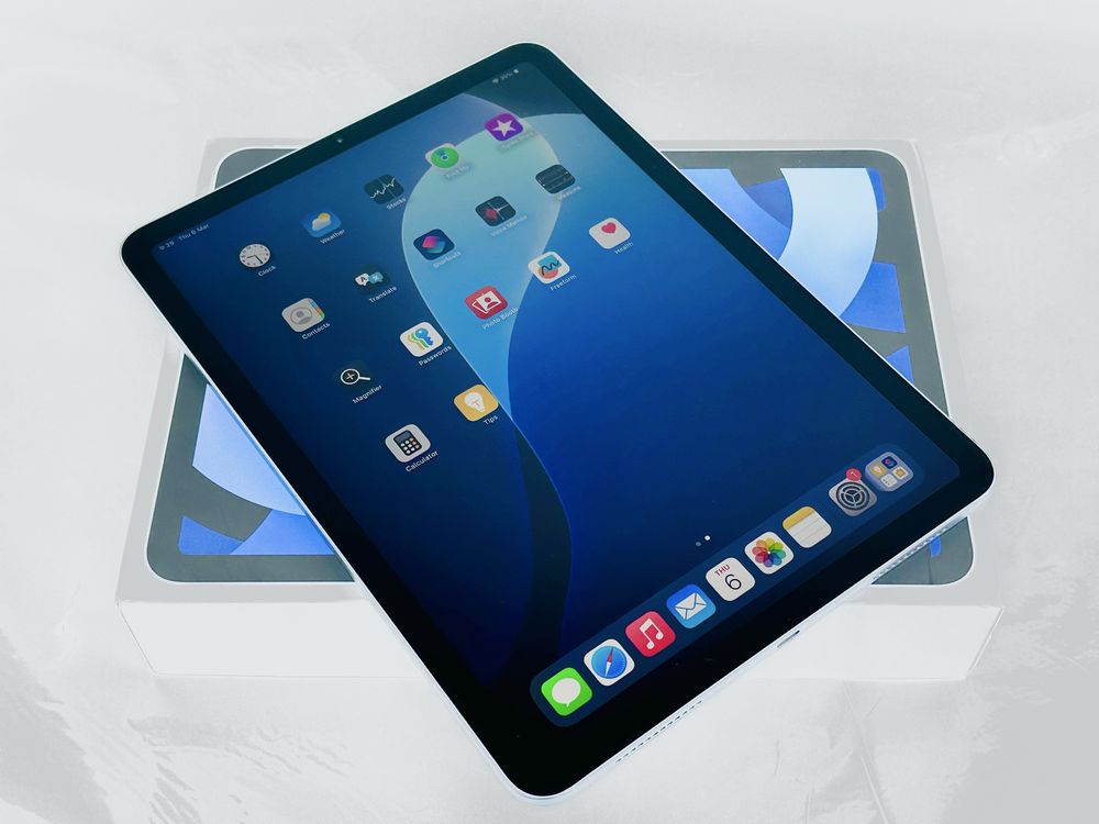 Apple iPad Air 4 64GB Wifi Blue Перфектен! Гаранция!