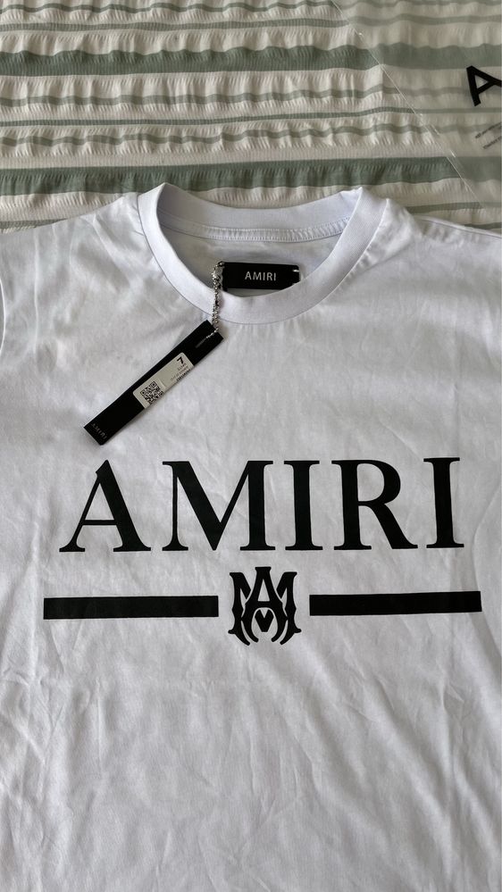 Чисто нова оригинална дизайнерска тениска Amiri с етикети в опаковка!