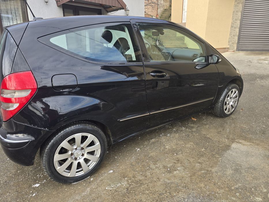 Vând mercedes a class avantagarde