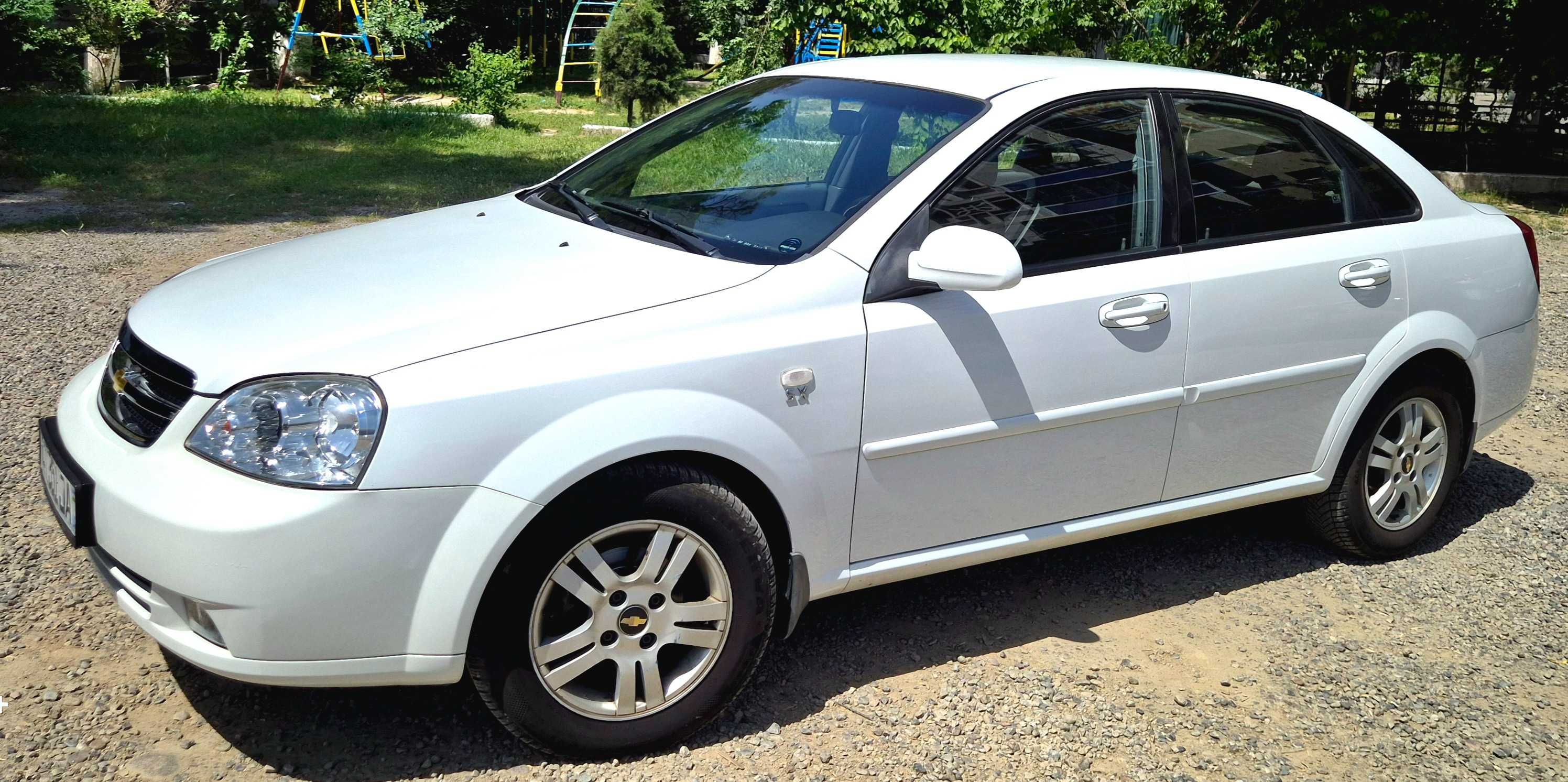 Продам свою Chevrolet lacetti