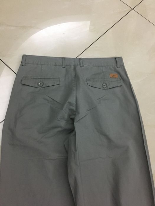 Pantaloni exceptionali