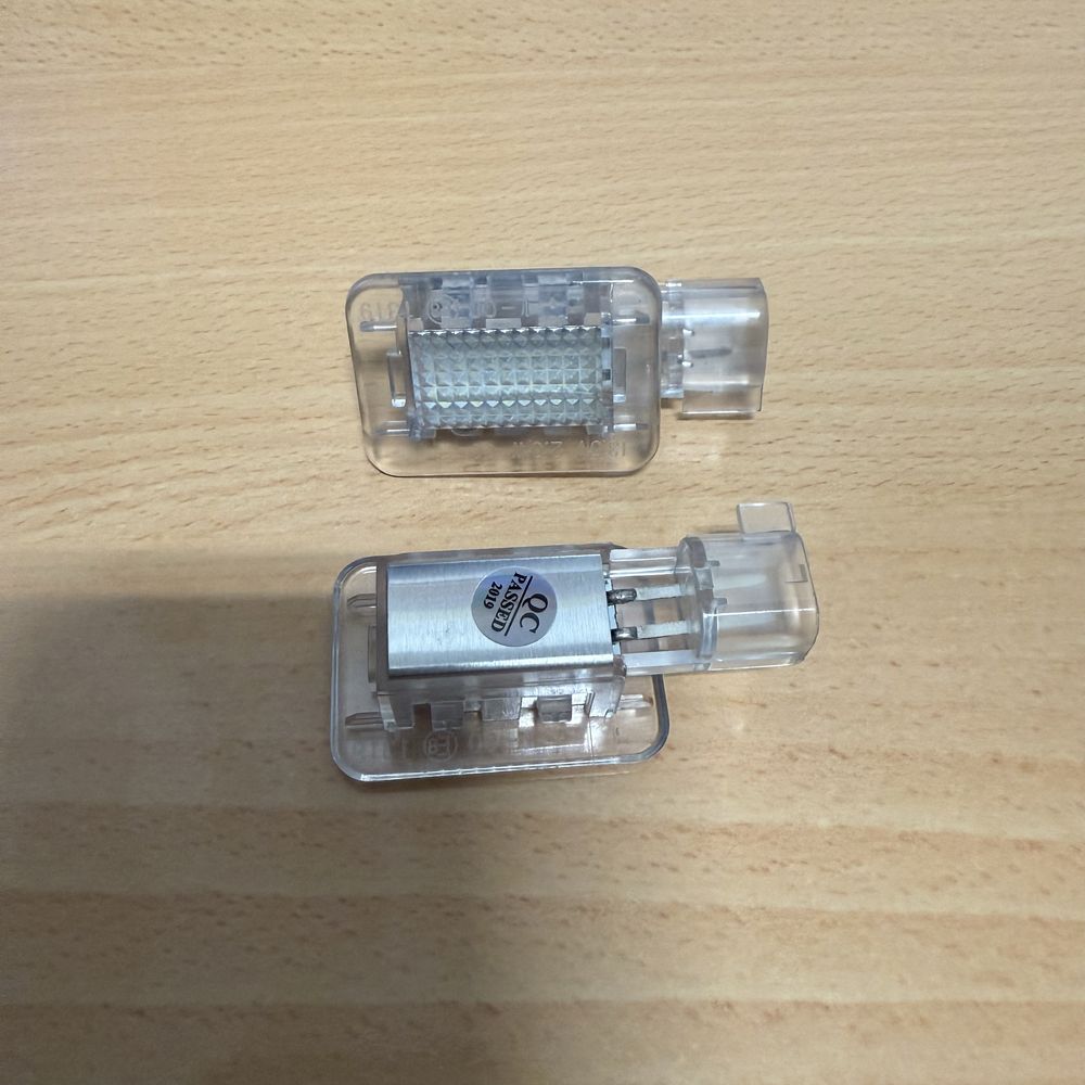 M-Tech Car LED Panel CLB113 плафони за вътрешно осветление на Volvo