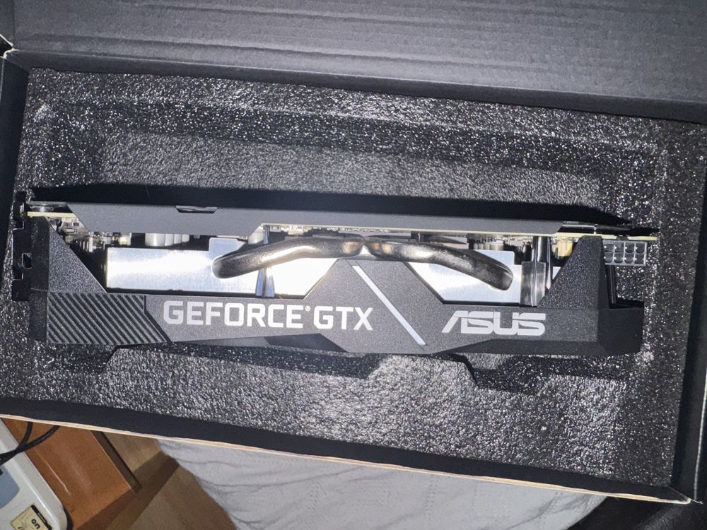 Видео карта Nvidia GTX 1660 Asus