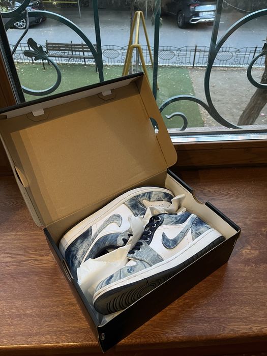 Кроссовки Nike Air Jordan 1 Low se