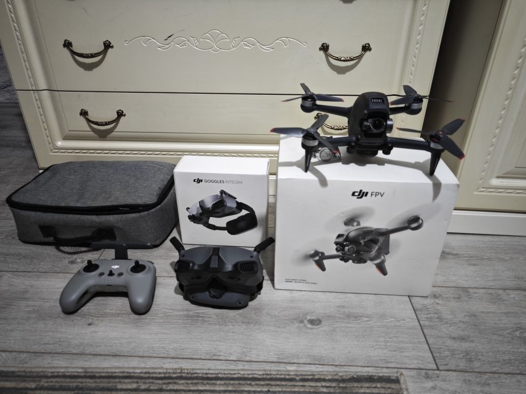 Дрон DJI FPV
возм