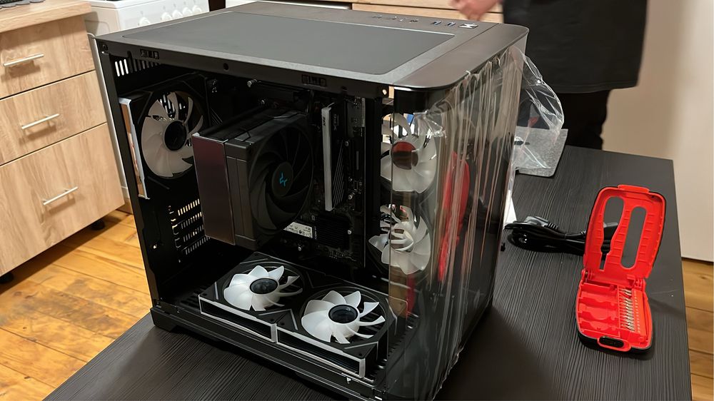 PC gaming Ryzen 5 7600 DDR5 garanție