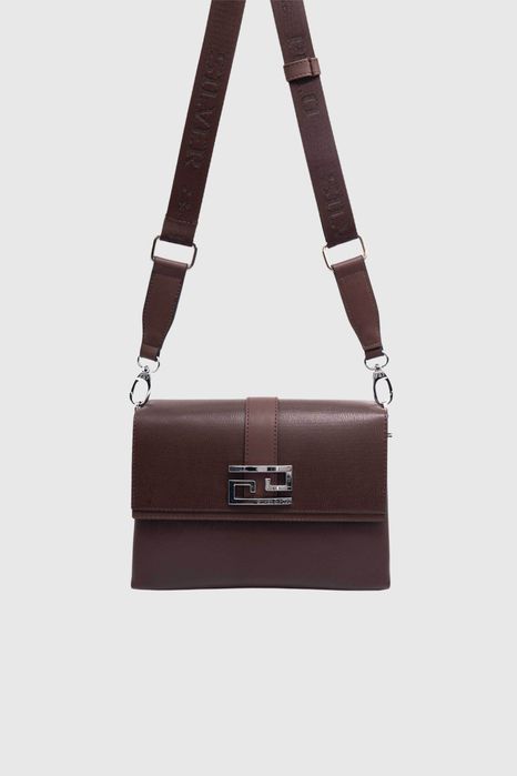 НОВО! ЛИКВИДАЦИЯ! Дамска чанта „Фиона“ в кафяво