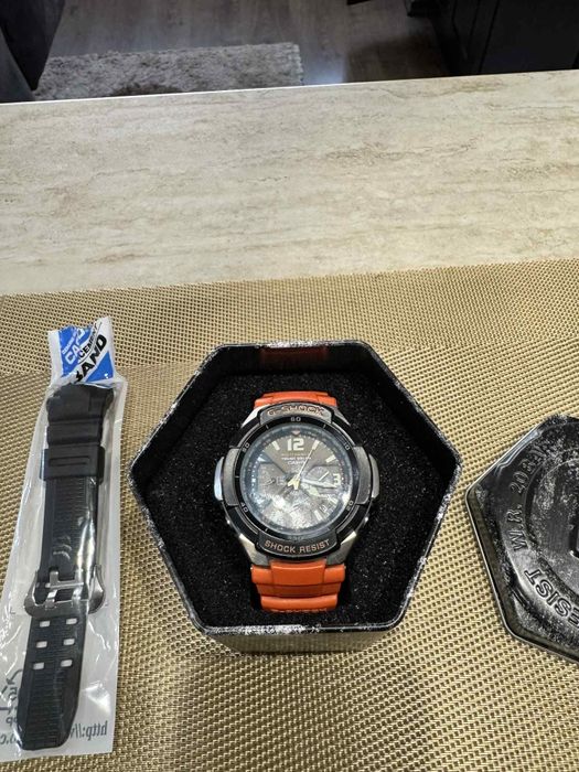 Мъжки часовник Casio G - Shock 300