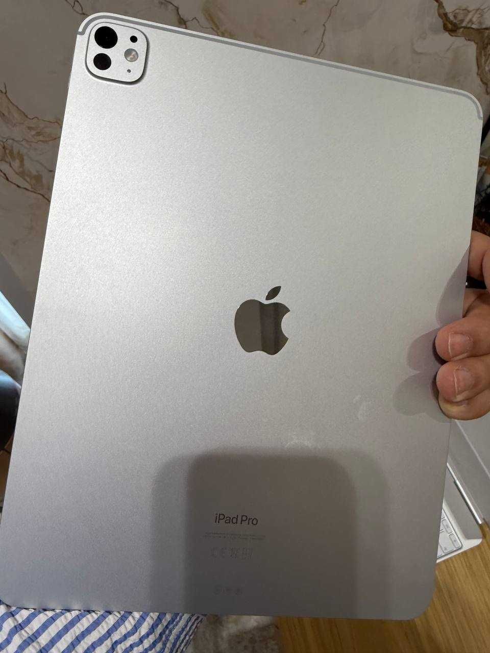 Продаётся iPad Pro 13" – 512GB – Чип M4 – Мощность нового поколения!