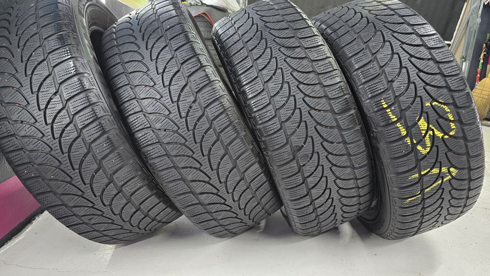 BRIDGESTONE Blizzak LM80 evo 225/60/17