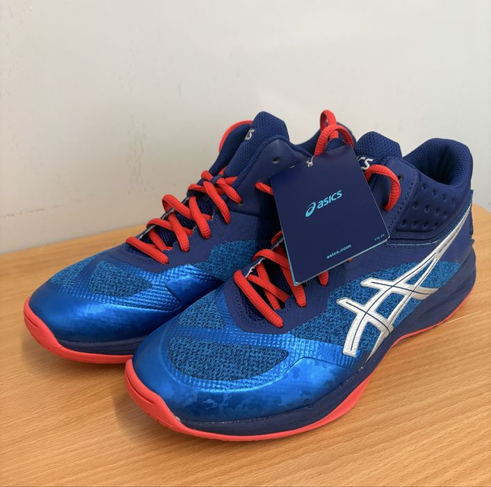 ASICS Netburner Ballistic FF