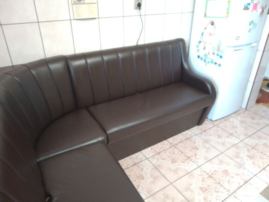 Vând colțar bucatarie